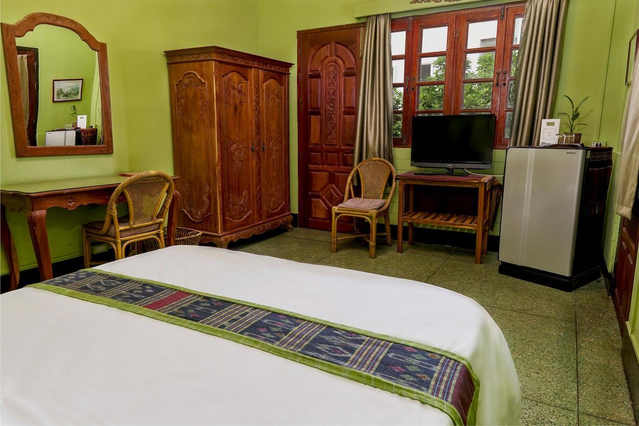 Lani'S House By The Ponds Hotel Viêng Chăn Ngoại thất bức ảnh